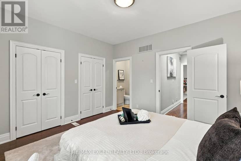 3004 Bayview Avenue — photo 31 of 36