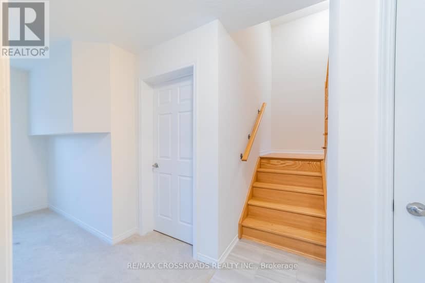 332 Coronation Road — photo 28 of 34