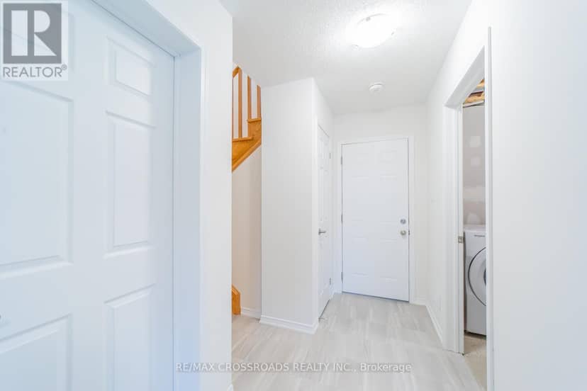 332 Coronation Road — photo 30 of 34