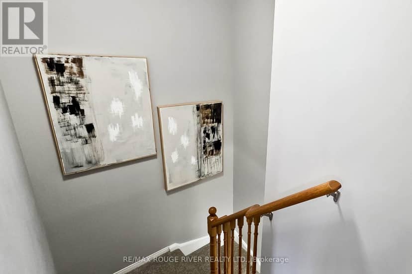 6 Knotty Pine Drive — photo 18 of 26