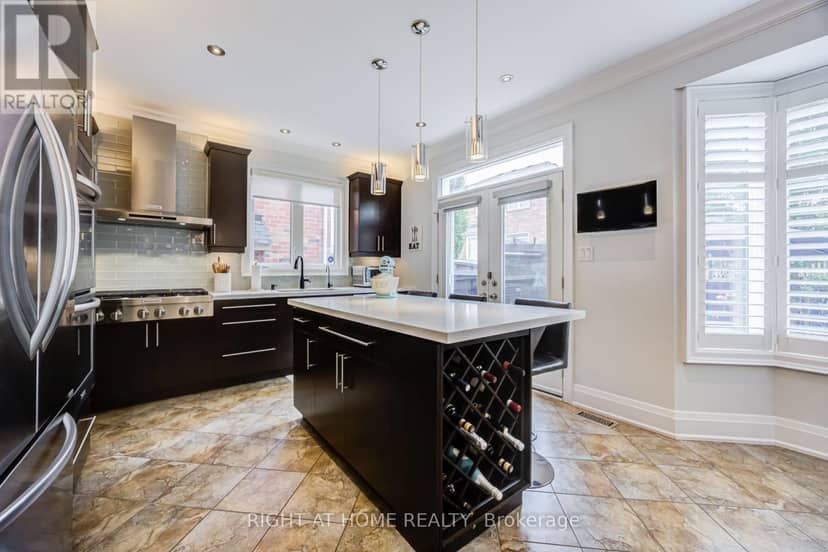 192 Robirwin Street — photo 13 of 40