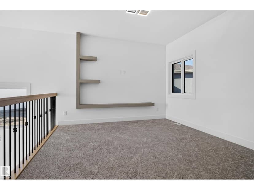 6320 24 ST NE NE — photo 34 of 40