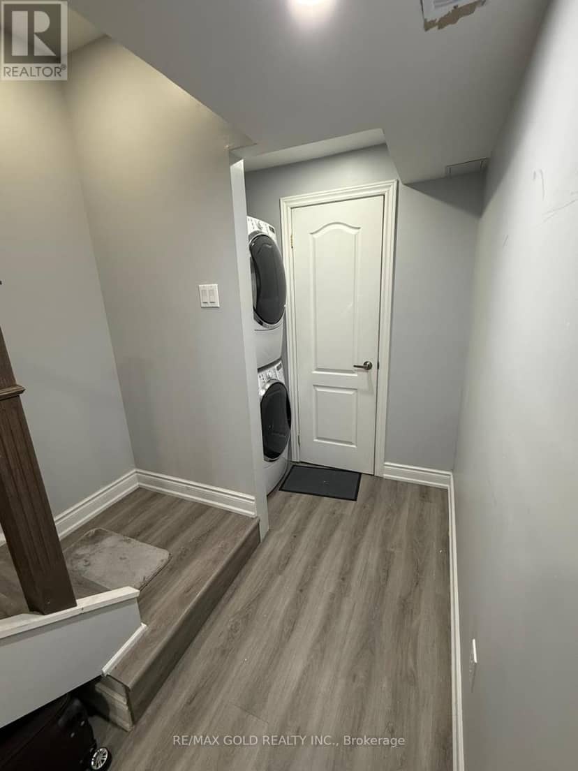 43 Queenpost Drive — photo 22 of 40