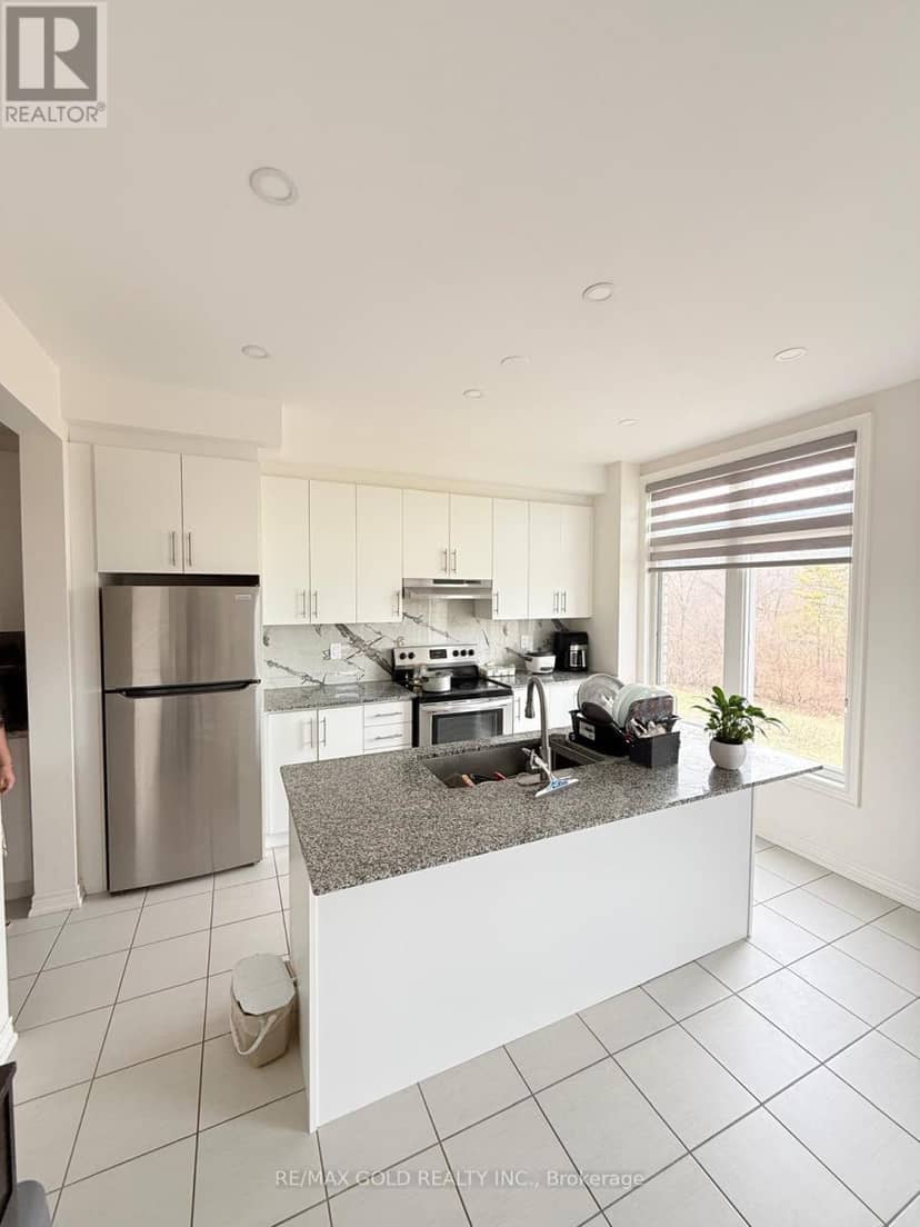 43 Queenpost Drive — photo 28 of 40