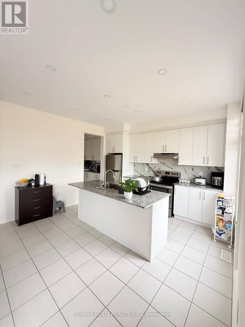 43 Queenpost Drive — photo 36 of 40