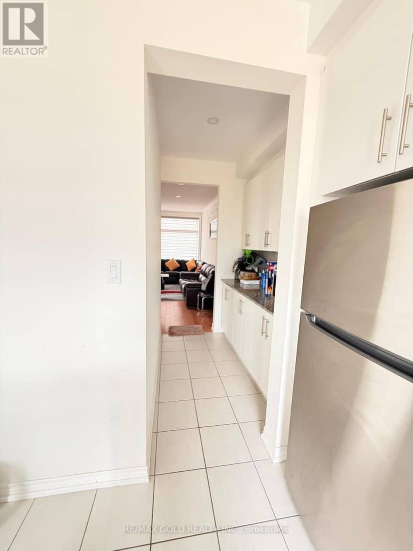 43 Queenpost Drive — photo 37 of 40