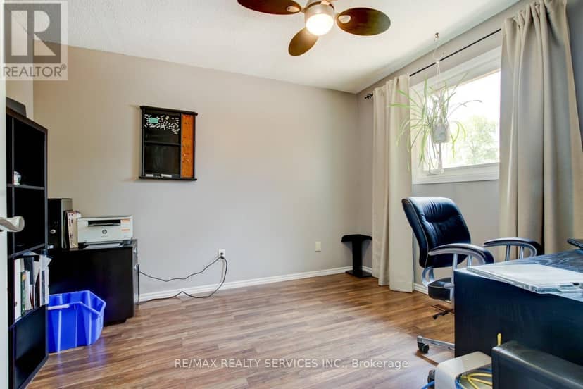 16 Cavalier Court — photo 28 of 40
