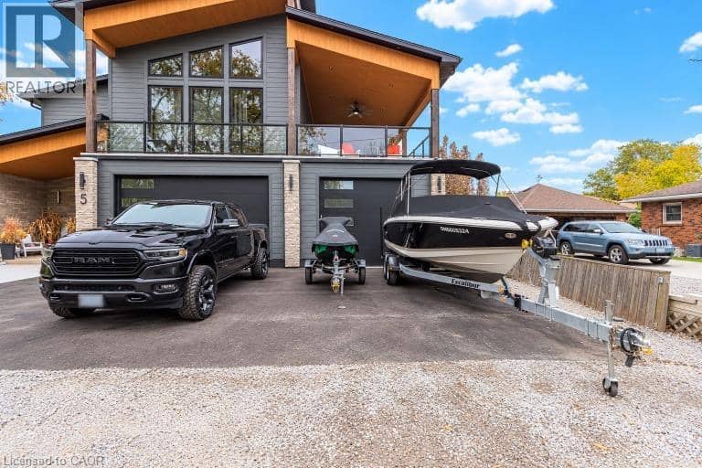 5 ARCHIBALD Drive — photo 3 of 40
