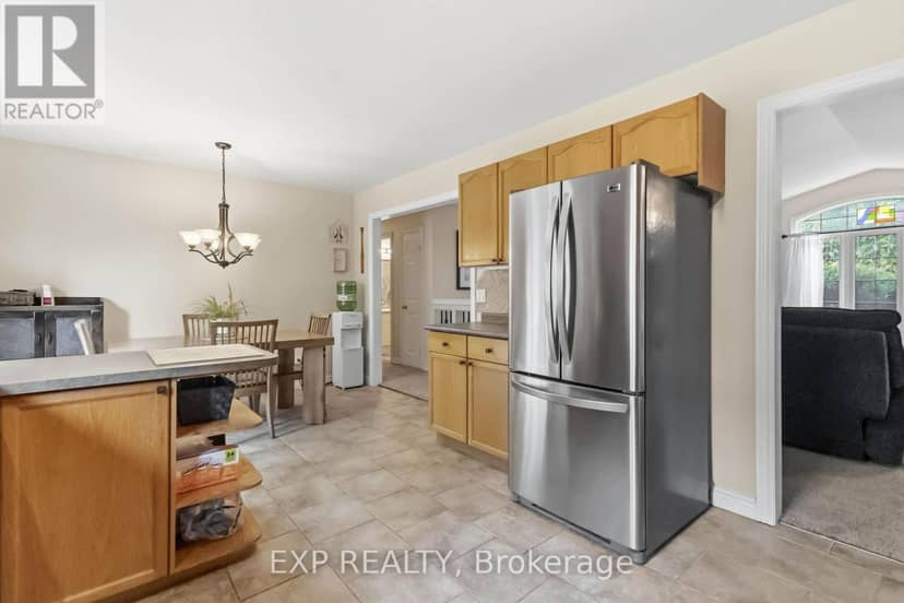 144 Stephen Moore Drive — photo 12 of 40