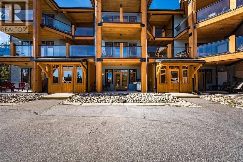 1008 OLAUS Way Unit# 2, Rossland