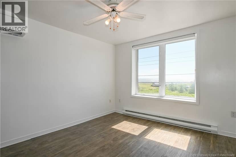 1157 De la mer Boulevard — photo 33 of 40