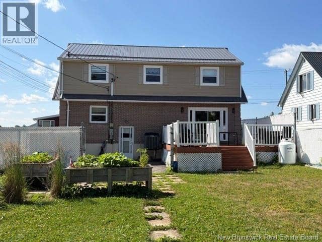 424 Golf Street — photo 5 of 25