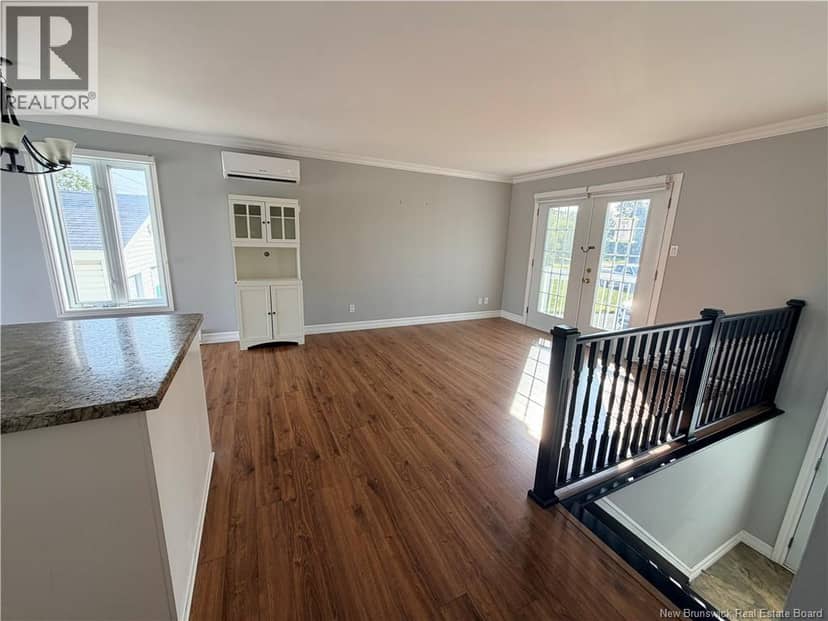 764 Rue Champlain Street — photo 23 of 38