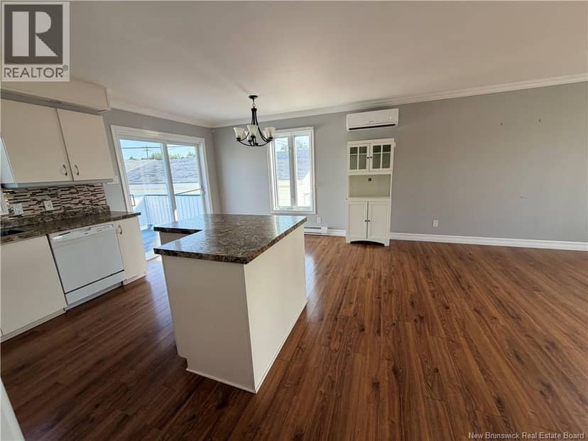 764 Rue Champlain Street — photo 13 of 38