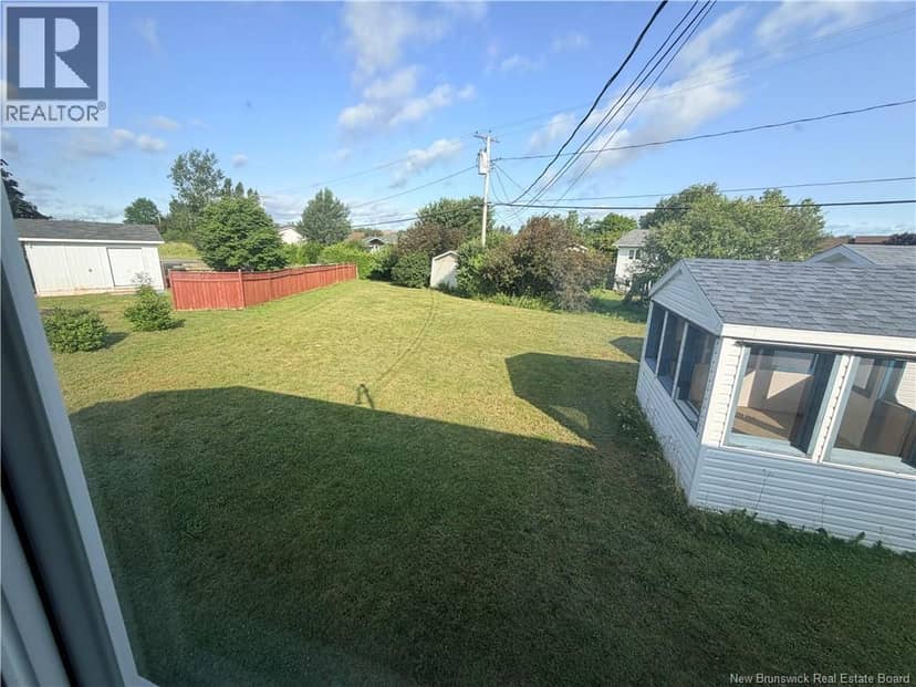 764 Rue Champlain Street — photo 5 of 38