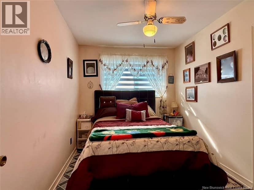 209 Centennial Heights Street — photo 10 of 20