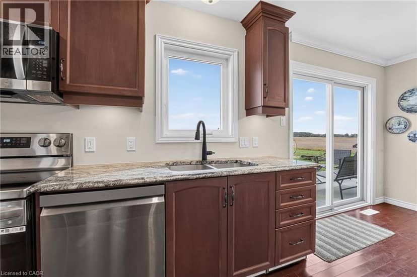 4891 VAUGHAN Road E — photo 23 of 40