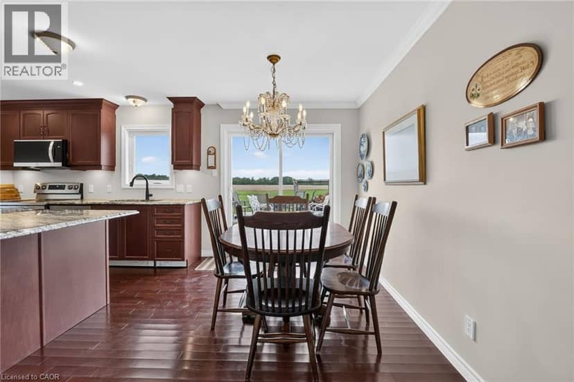 4891 VAUGHAN Road E — photo 15 of 40