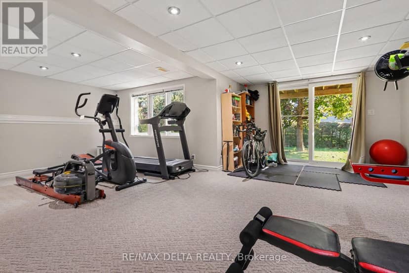 1 Cheltonia Way — photo 35 of 40
