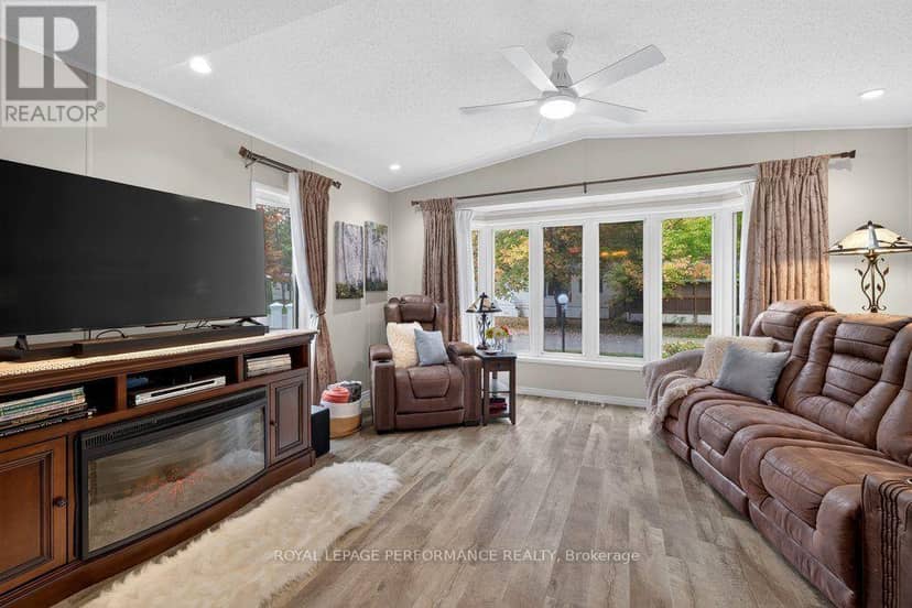 6636 Vista Patrick Private — photo 11 of 40