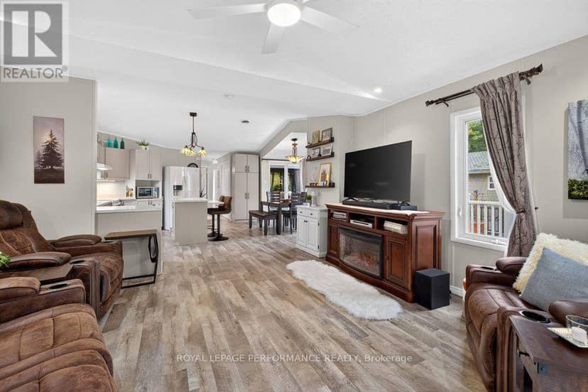 6636 Vista Patrick Private — photo 14 of 40