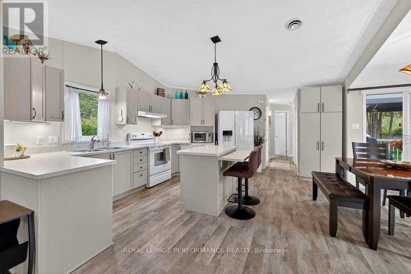 6636 Vista Patrick Private — photo 17 of 40