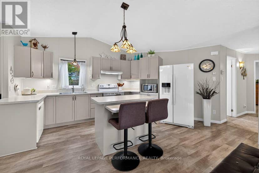 6636 Vista Patrick Private — photo 20 of 40