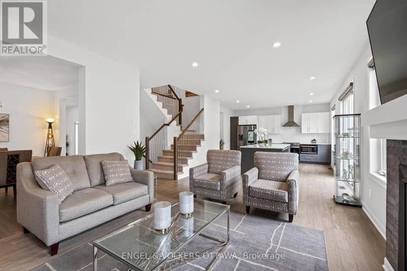 195 Alex Polowin Avenue — photo 11 of 34