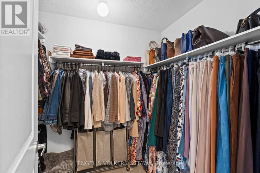 195 Alex Polowin Avenue — photo 20 of 34