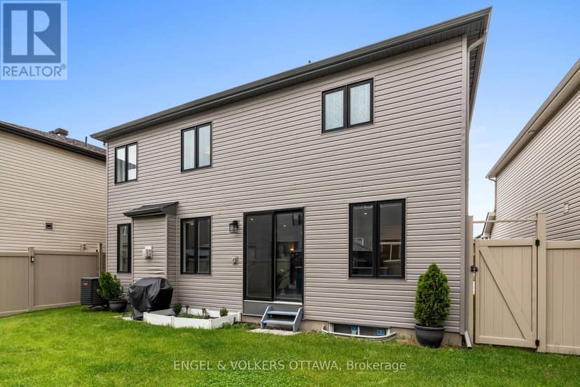 195 Alex Polowin Avenue — photo 31 of 34
