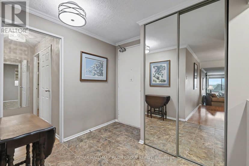 1305 - 415 Greenview Avenue — photo 13 of 21