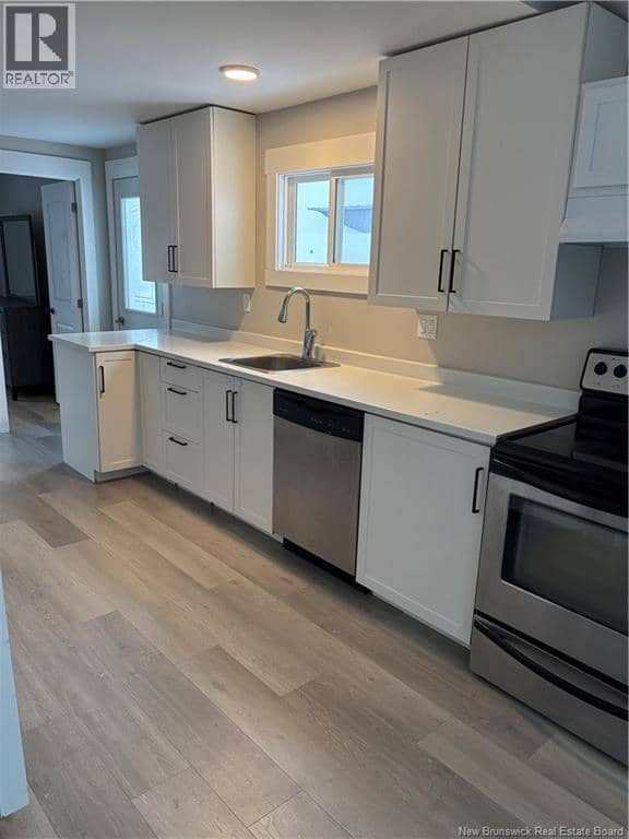 29 Railway Avenue — photo 20 of 37