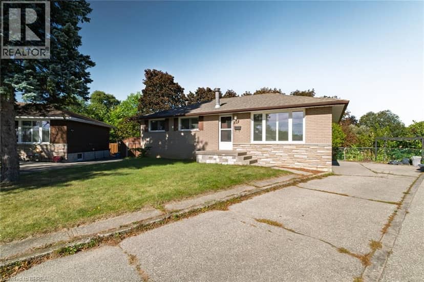 19 GILLRIE Court, Brantford, photo 2