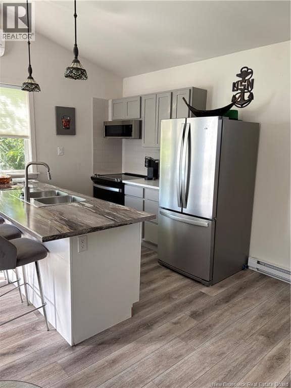 29 Railway Avenue, Pointe-Du-Chêne, photo 5