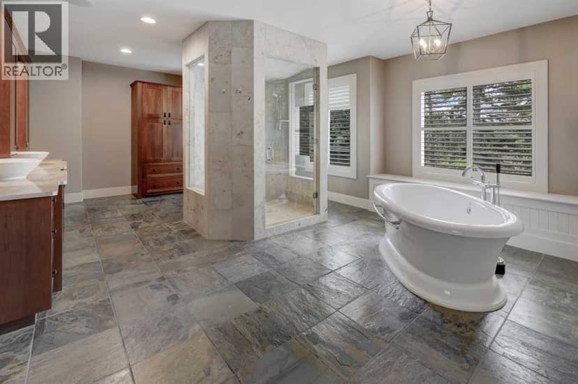 16 Pinehurst Drive — photo 28 of 40