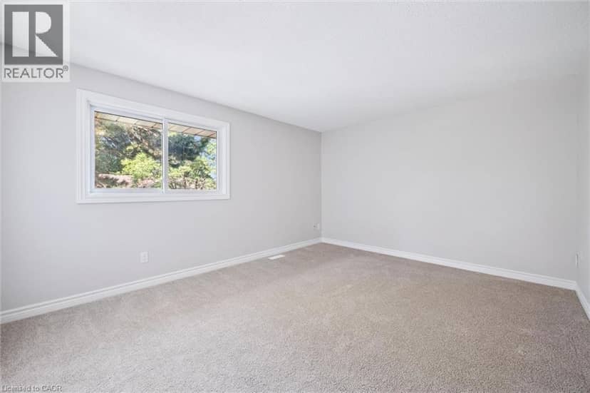 375 KINGSCOURT Drive Unit# 40 — photo 38 of 40