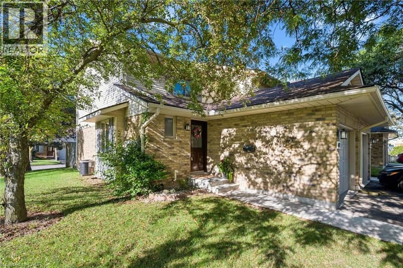 375 KINGSCOURT Drive Unit# 40, Waterloo, photo 4
