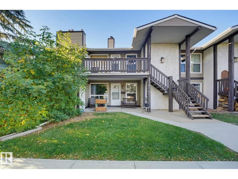 1180 Saddleback Rd NW, Edmonton, photo 2