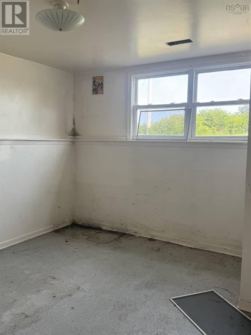 43/45 Duke Street, Canso, photo 6