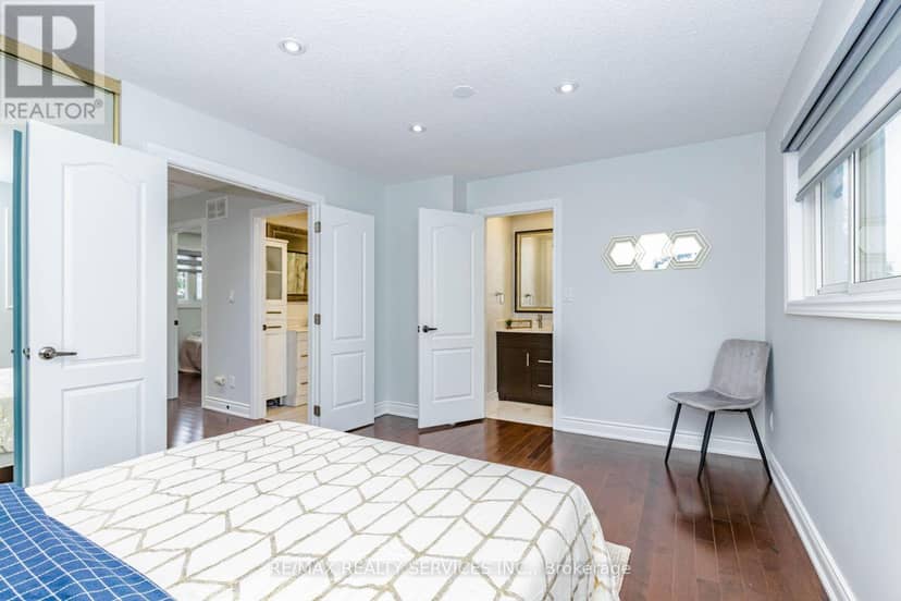 20 Murdoch Drive — photo 21 of 40