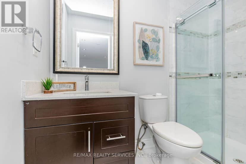 20 Murdoch Drive — photo 23 of 40