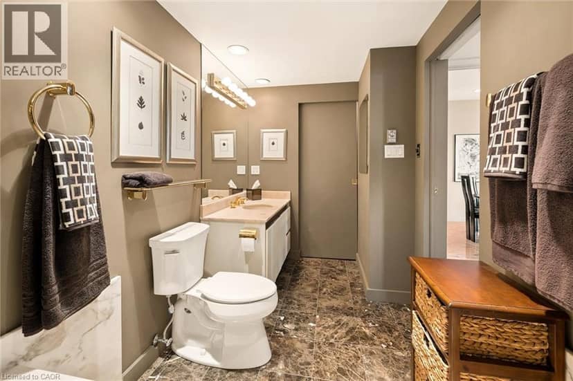 265 WESTCOURT Place Unit# PH9 — photo 40 of 40