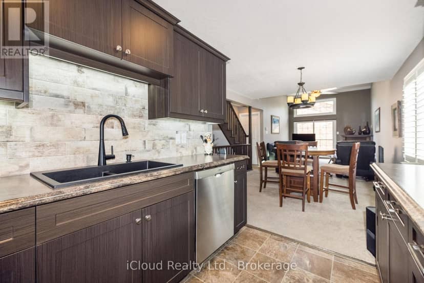 238 - 50 Galt Road — photo 14 of 32