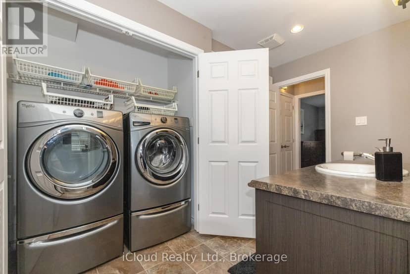 238 - 50 Galt Road — photo 19 of 32