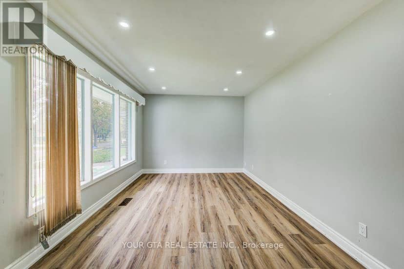 102 Massey Avenue — photo 4 of 40