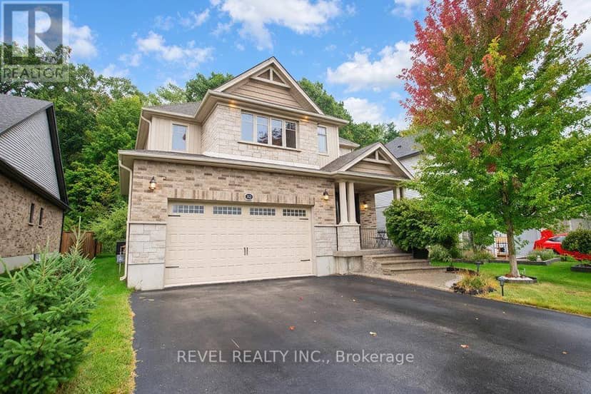 217 Woodway Trail, Norfolk, photo 2