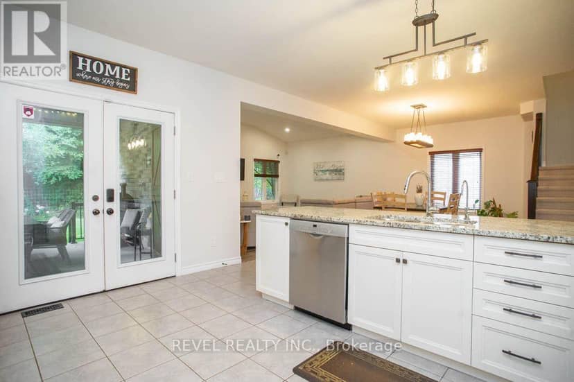 217 Woodway Trail, Norfolk, photo 7