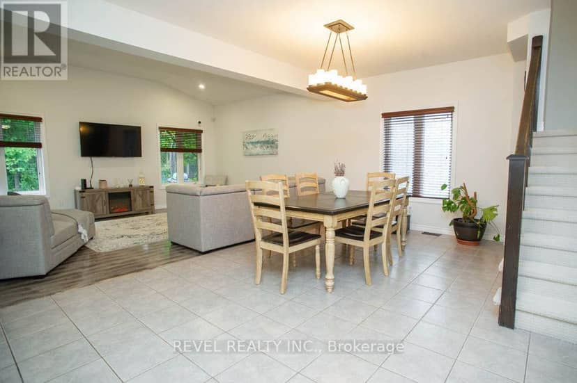 217 Woodway Trail, Norfolk, photo 8