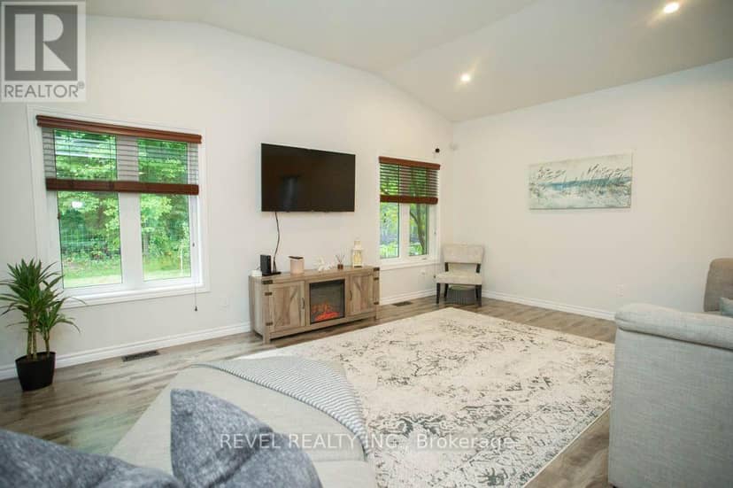 217 Woodway Trail — photo 9 of 37