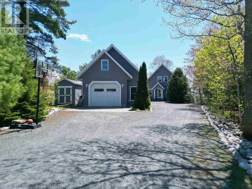 23 Kennedy RD — photo 2 of 40